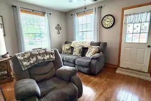 109 Main Ave S, New York Mills, MN 56567 - Photo 8