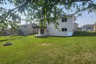 5701 51st St NW, Rochester, MN 55901 - Photo 4