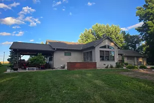 93529 500th Ave, Windom, MN 56101 - Photo 2
