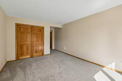 14374 Peninsula Point Drive, Savage, MN 55378 - Photo 32