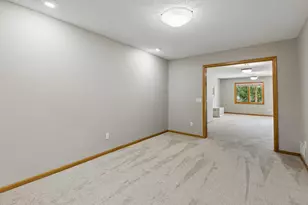 14374 Peninsula Point Dr, Savage, MN 55378 - Photo 30