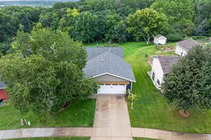614 37th St SW, Rochester, MN 55902 - Photo 36