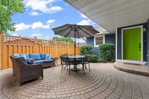 614 37th St SW, Rochester, MN 55902 - Photo 4