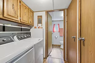 910 Lake Shore Blvd, Wahkon, MN 56386 - Photo 20