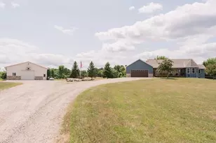 9199 50th St NW, Annandale, MN 55302 - Photo 1