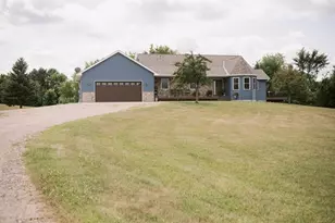 9199 50th St NW, Annandale, MN 55302 - Photo 2