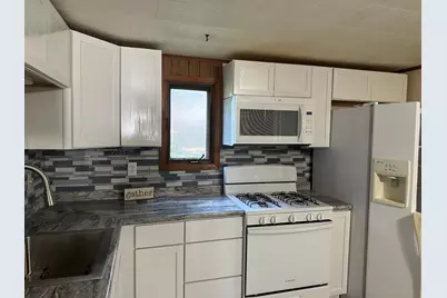 224 Grove Road, Wyoming, MN 55092 - Photo 10