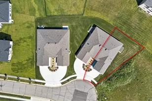 877 Picadilly Ln NW, Rochester, MN 55901 - Photo 36