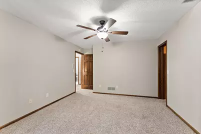 17739 Layton Path, Lakeville, MN 55044 - Photo 38