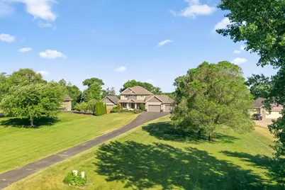 25188 Firefly Avenue, Wyoming, MN 55092 - Photo 2