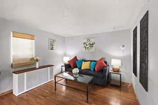 158 Moreland Ave E, West Saint Paul, MN 55118 - Photo 10