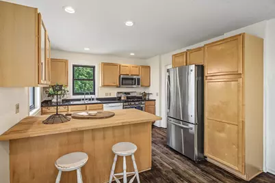 225 Mount Hope Drive, Saint Paul, MN 55107 - Photo 16