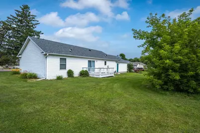 340 Prentice Street S, Clayton, WI 54004 - Photo 4