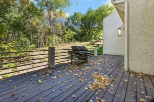 11730 Vista Dr, Minnetonka, MN 55343 - Photo 42