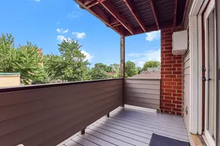 2425 E Franklin Ave, Minneapolis, MN 55406 - Photo 4