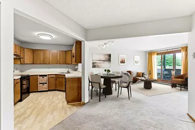 2425 E Franklin Avenue #303, Minneapolis, MN 55406 - Photo 6