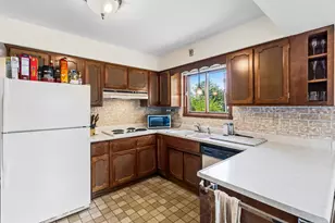 2245 Beam Ave, Maplewood, MN 55109 - Photo 22
