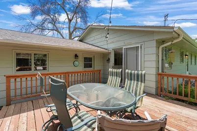2245 Beam Avenue, Maplewood, MN 55109 - Photo 6