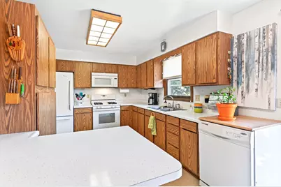 3833 40th Avenue S, Minneapolis, MN 55406 - Photo 12