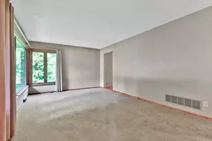 131 Marie Ave W, West Saint Paul, MN 55118 - Photo 18