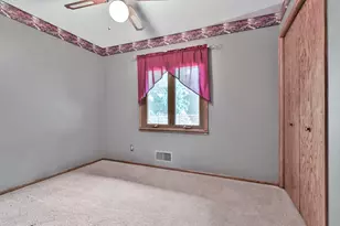 131 Marie Ave W, West Saint Paul, MN 55118 - Photo 32