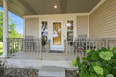 14433 Freesia Way, Apple Valley, MN 55124 - Photo 4