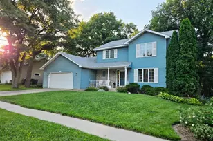 815 23rd St SW, Rochester, MN 55902 - Photo 2