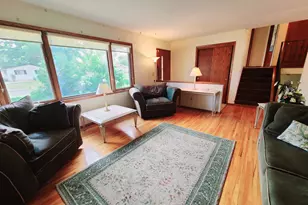 8273 Scott Ave N, Brooklyn Park, MN 55443 - Photo 4