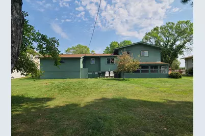8273 Scott Avenue N, Brooklyn Park, MN 55443 - Photo 30