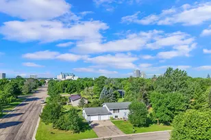 380 7th St NE, Perham, MN 56573 - Photo 2
