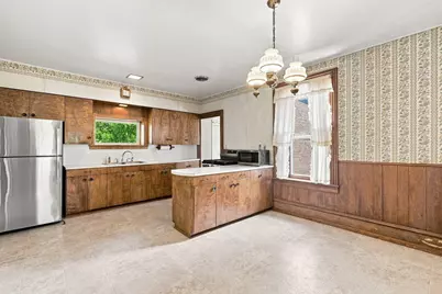 209 2nd Avenue SE, New London, MN 56273 - Photo 12