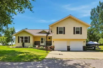 1595 57th Avenue NW, Willmar, MN 56201 - Photo 1