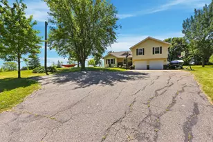 1595 57th Ave NW, Willmar, MN 56201 - Photo 36