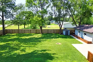 916 Birch Ave W, Hector, MN 55342 - Photo 32