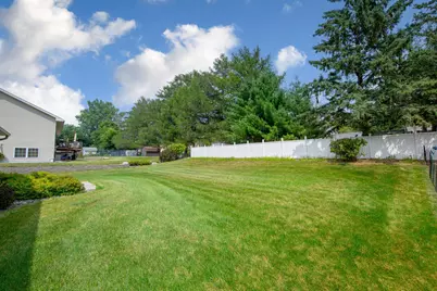 305 Tischler Avenue SE, Faribault, MN 55021 - Photo 10