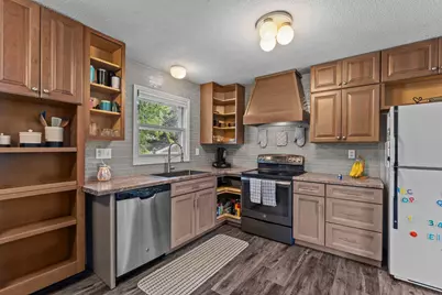 681 Utah Avenue, New Richmond, WI 54017 - Photo 2