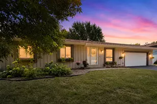 14682 Dunbar Ct, Apple Valley, MN 55124 - Photo 1