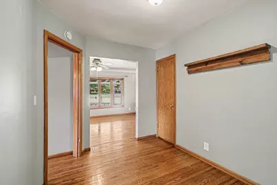 2842 Lexington Avenue S, Eagan, MN 55121 - Photo 8
