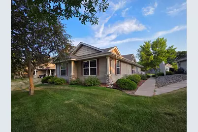 827 Winsome Way NW, Isanti, MN 55040 - Photo 2