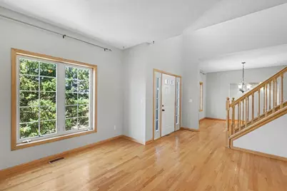 3006 Frank Street, Maplewood, MN 55109 - Photo 4