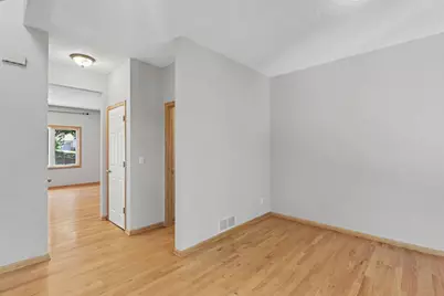 3006 Frank Street, Maplewood, MN 55109 - Photo 6