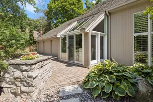 16458 Ringer Rd, Minnetonka, MN 55391 - Photo 48