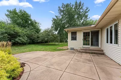 1096 Rome Court, Apple Valley, MN 55124 - Photo 34