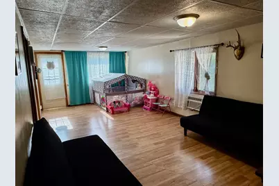 1215 Douglas Avenue, Worthington, MN 56187 - Photo 4