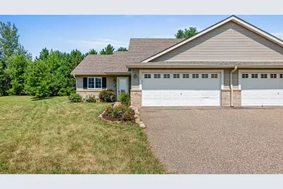 305 Wildwood Circle, Roberts, WI 54023 - Photo 2