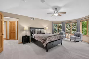 19044 Inndale Dr, Lakeville, MN 55044 - Photo 8