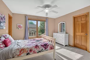 19044 Inndale Dr, Lakeville, MN 55044 - Photo 26