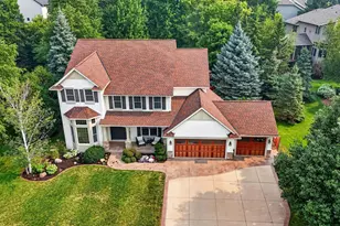 19044 Inndale Dr, Lakeville, MN 55044 - Photo 2