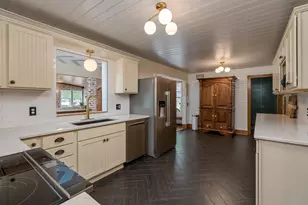 48194 Old River Bluff Rd, Saint Peter, MN 56082 - Photo 40