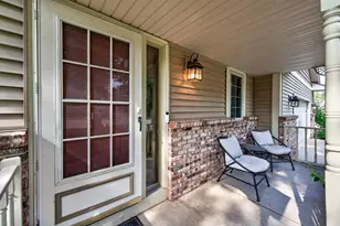 10225 208th St W, Lakeville, MN 55044 - Photo 4